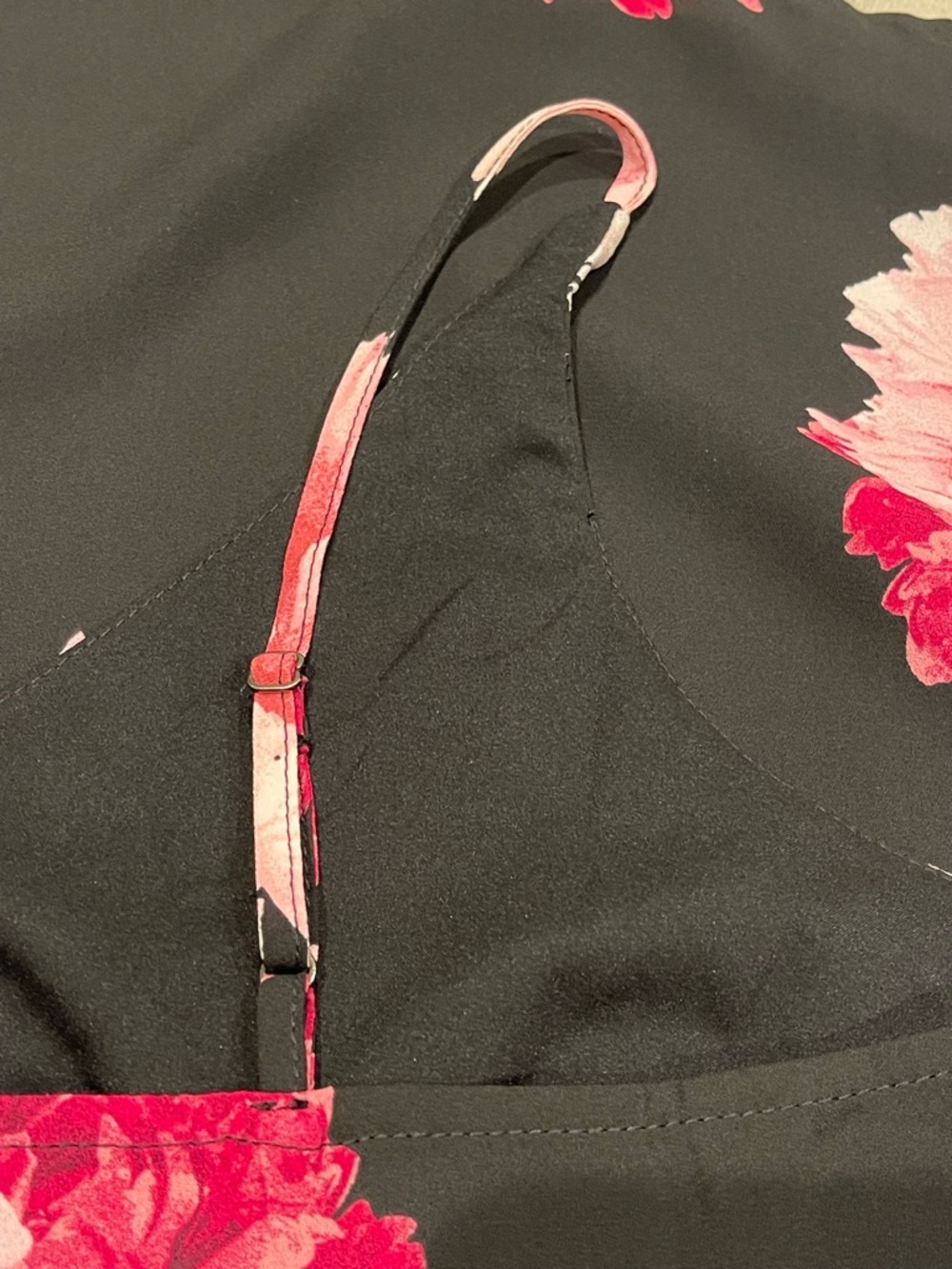 Banana Republic Floral Camisole Top Black Pink XS NWT - Picture 9 of 9